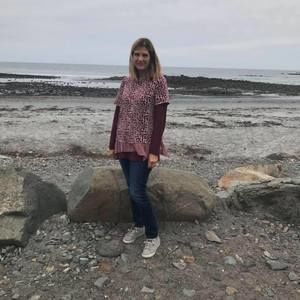 Meet your Posher, Anne